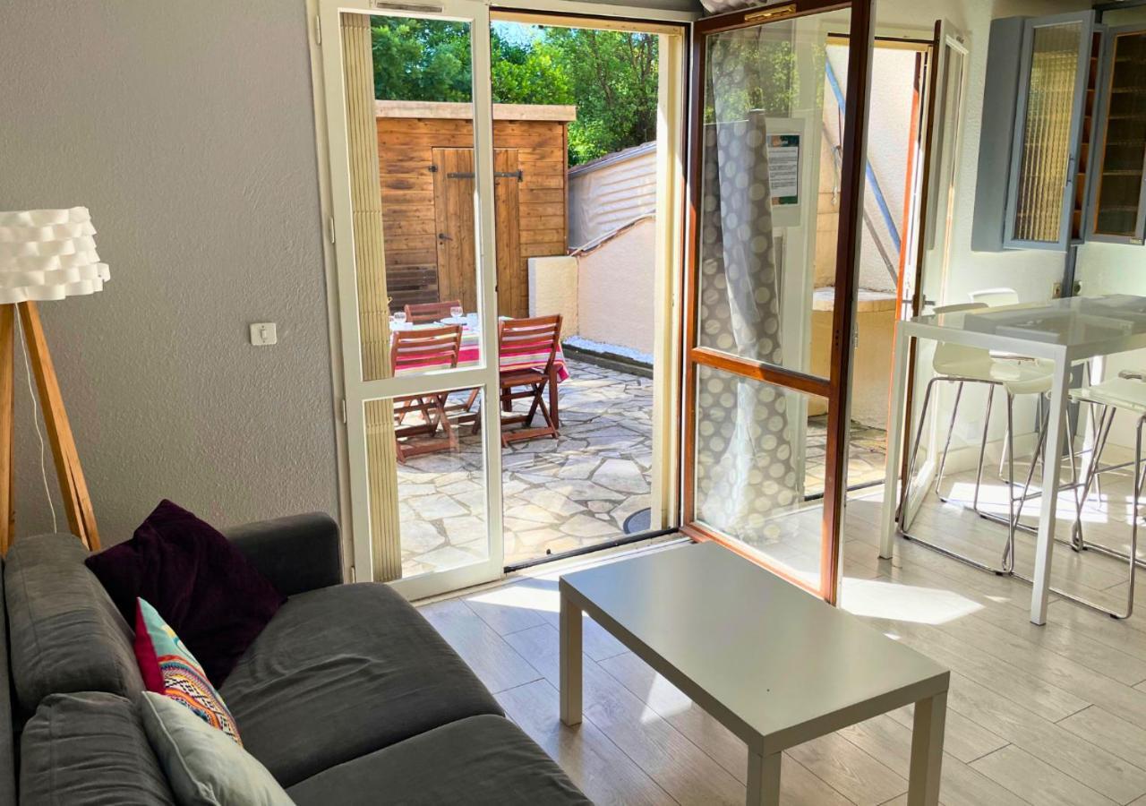 Sylviculteurs - Charmante Villa Patio Renovee Сеньос Экстерьер фото
