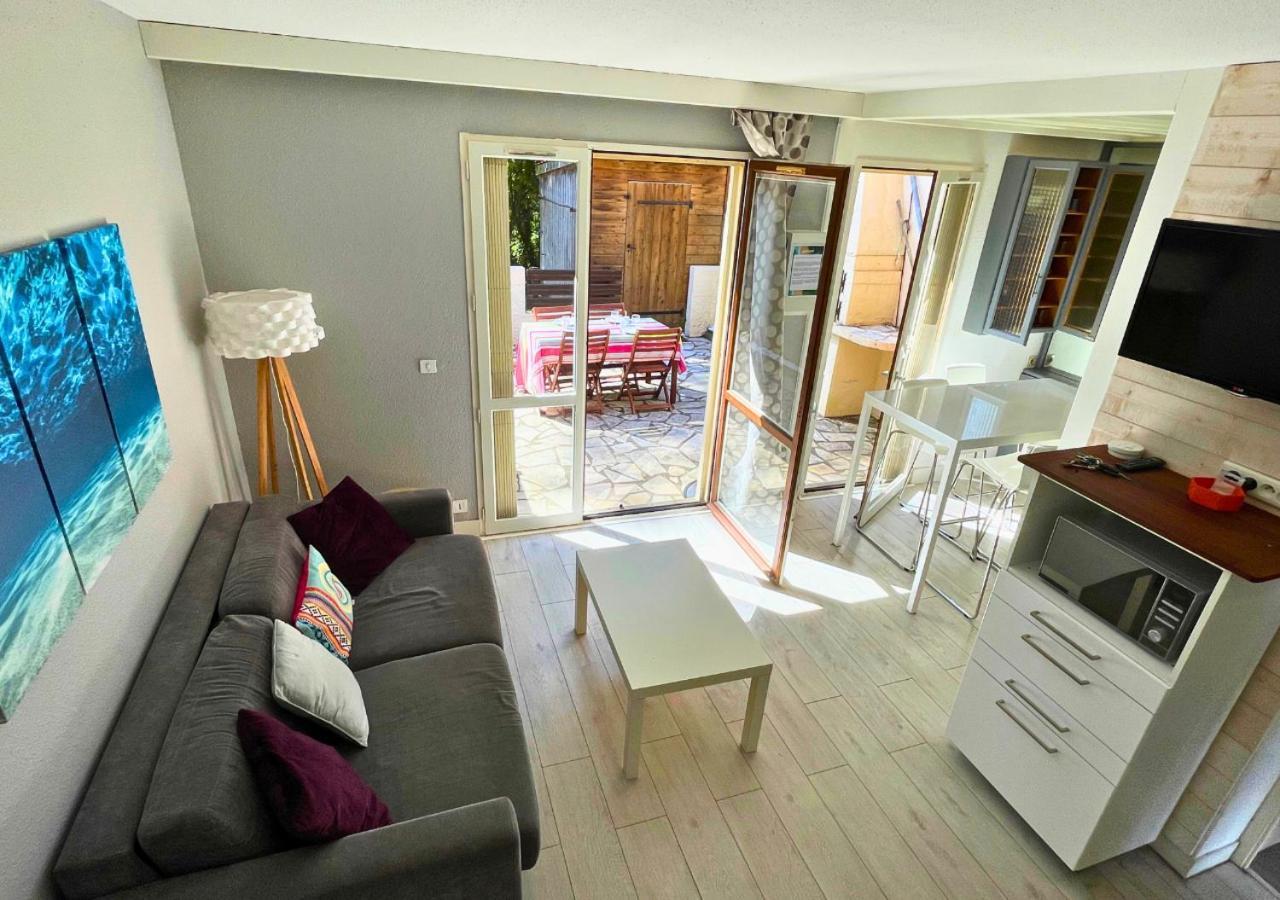 Sylviculteurs - Charmante Villa Patio Renovee Сеньос Экстерьер фото